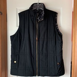 Jones New York Ladies reversible zippered vest-size 1X  Black & Gray faux print